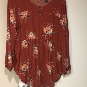 Women’s shirt